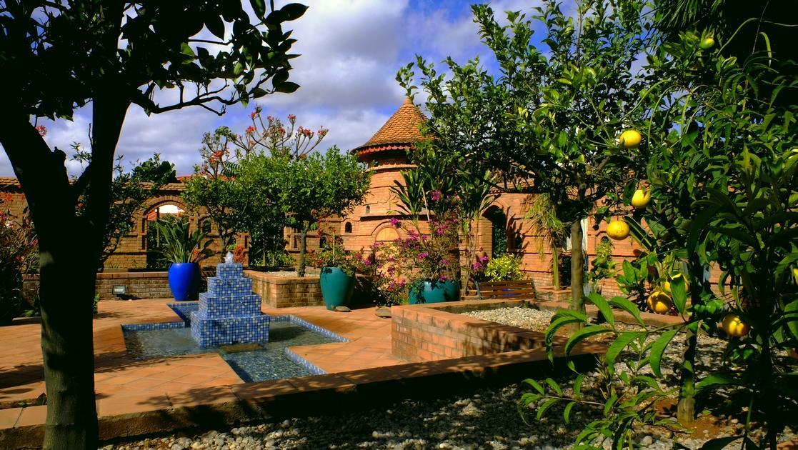 Eco Lodge Les Chambres Du Voyageur Анцирабе Экстерьер фото